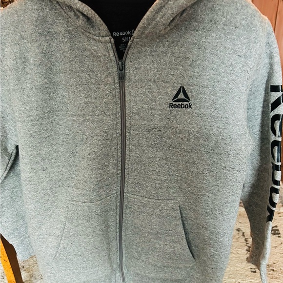 Boys Heavyweight Reebok Gray Hoodie Sweater Jacket - Picture 8 of 8